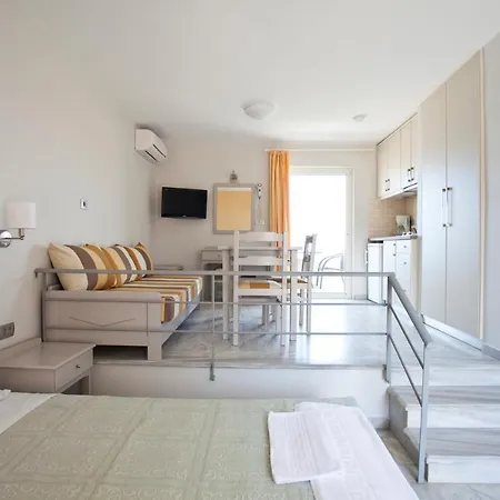 Phaedra Hotel Stalos Room photo