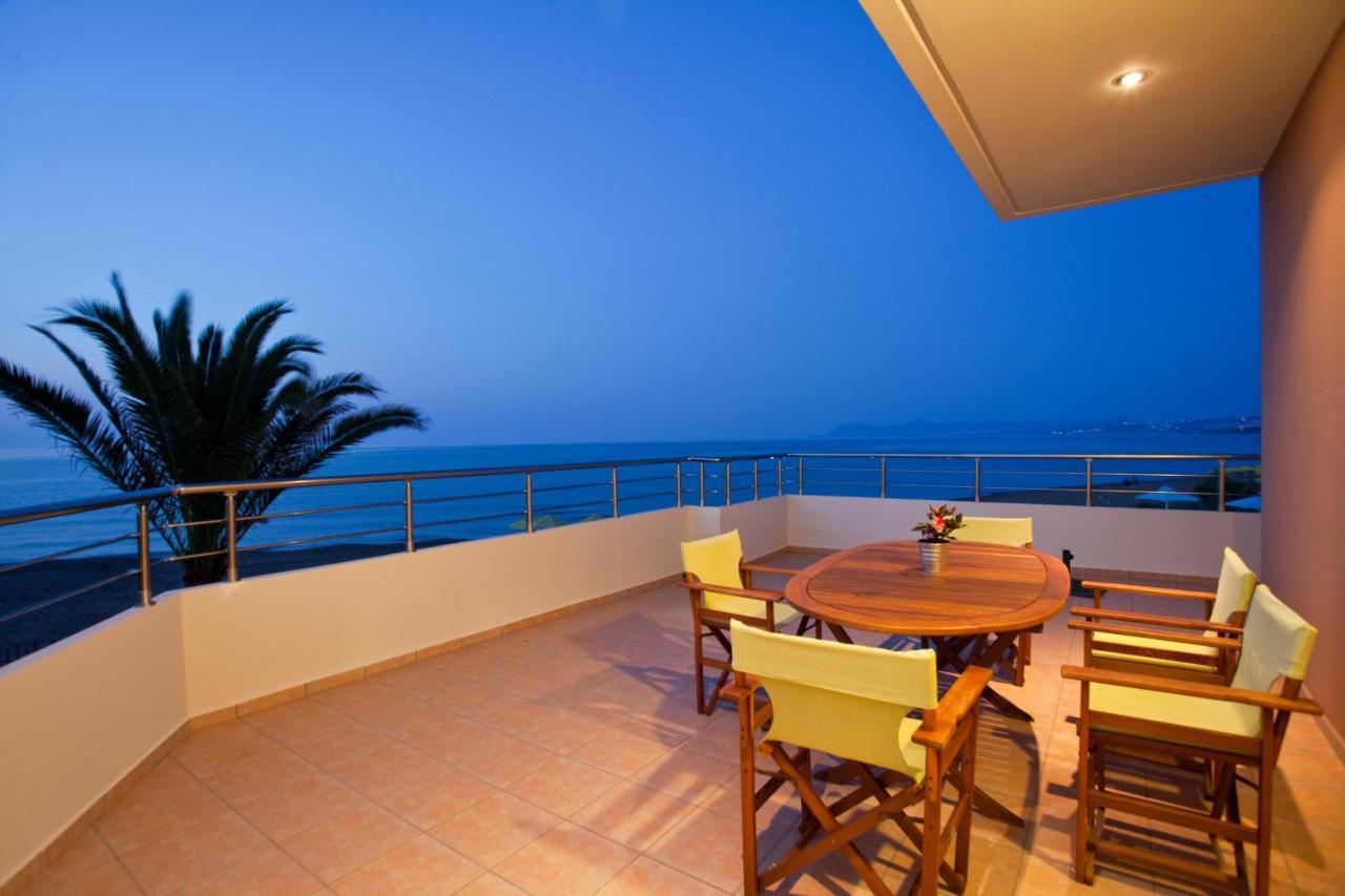 Hotel Phaedra 2*