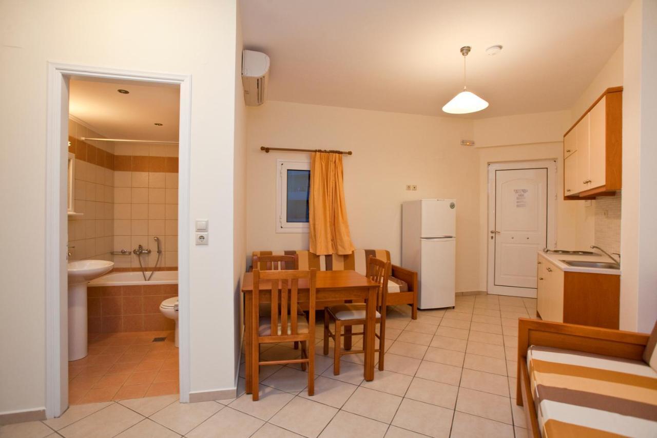 Phaedra Hotel 2*